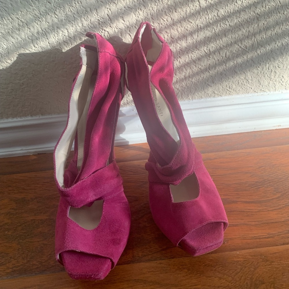 Pink suede heels